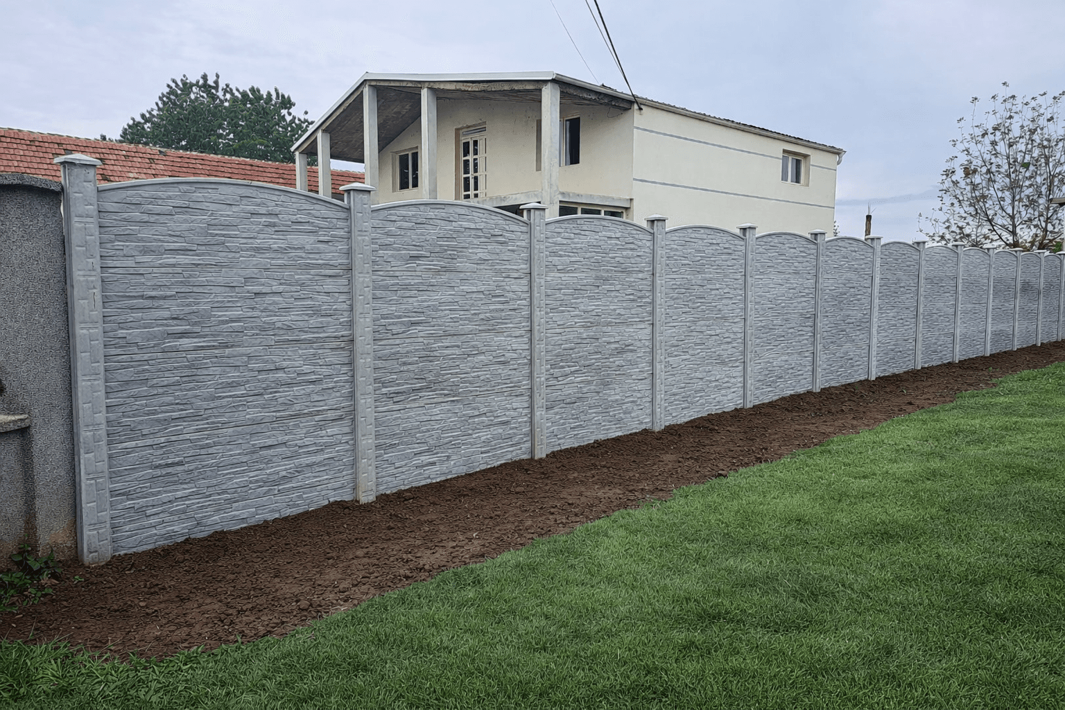 StanglicaBetonskaOgradaNis